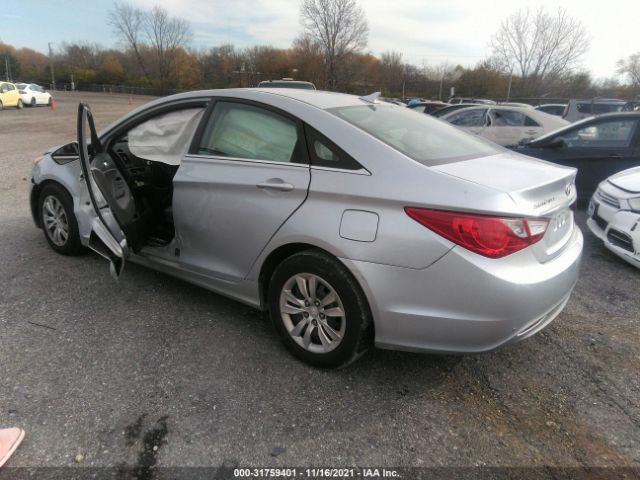 Photo 2 VIN: 5NPEB4AC6BH011087 - HYUNDAI SONATA 