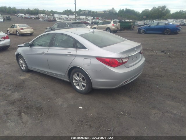 Photo 2 VIN: 5NPEB4AC6BH014104 - HYUNDAI SONATA 