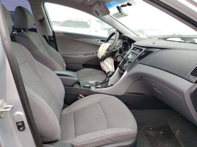 Photo 4 VIN: 5NPEB4AC6BH018024 - HYUNDAI SONATA GLS 