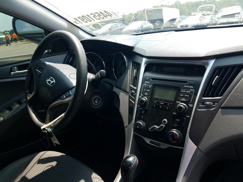 Photo 8 VIN: 5NPEB4AC6BH032960 - HYUNDAI SONATA GLS 