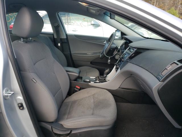 Photo 4 VIN: 5NPEB4AC6BH036622 - HYUNDAI SONATA GLS 