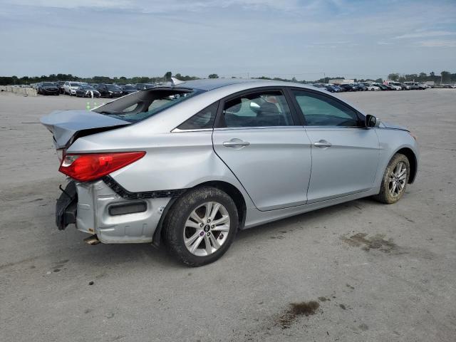 Photo 2 VIN: 5NPEB4AC6BH047488 - HYUNDAI SONATA 