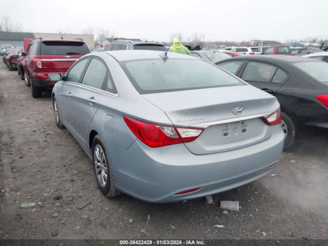 Photo 2 VIN: 5NPEB4AC6BH057602 - HYUNDAI SONATA 