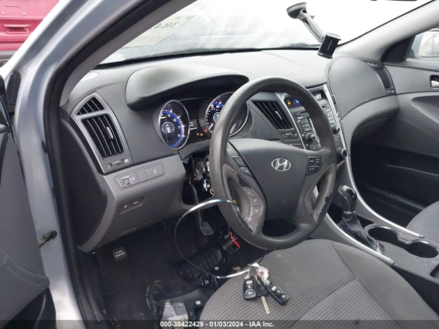 Photo 5 VIN: 5NPEB4AC6BH057602 - HYUNDAI SONATA 