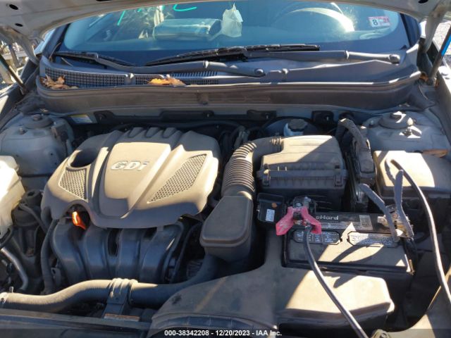 Photo 9 VIN: 5NPEB4AC6BH073945 - HYUNDAI SONATA 