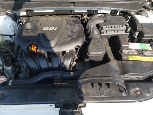 Photo 6 VIN: 5NPEB4AC6BH085111 - HYUNDAI SONATA GLS 