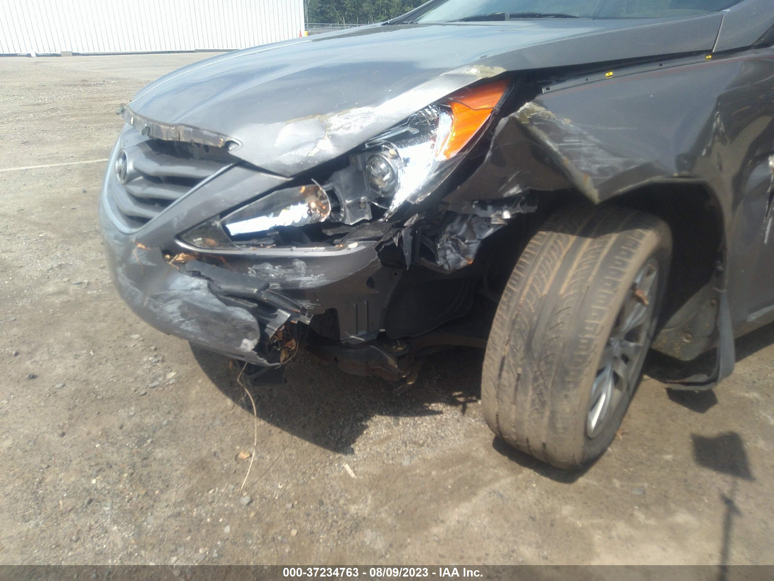 Photo 5 VIN: 5NPEB4AC6BH096318 - HYUNDAI SONATA 