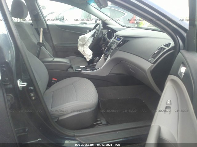 Photo 4 VIN: 5NPEB4AC6BH100190 - HYUNDAI SONATA 