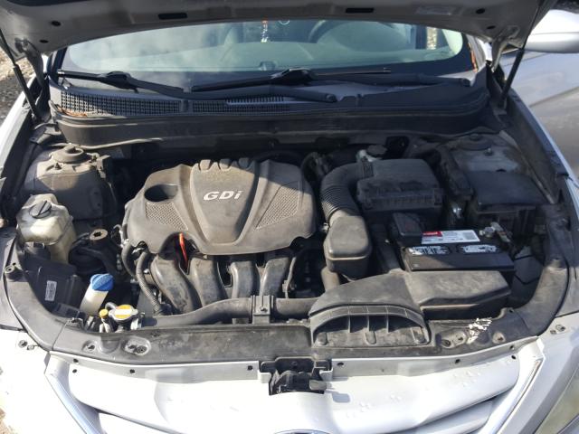 Photo 6 VIN: 5NPEB4AC6BH101663 - HYUNDAI SONATA GLS 