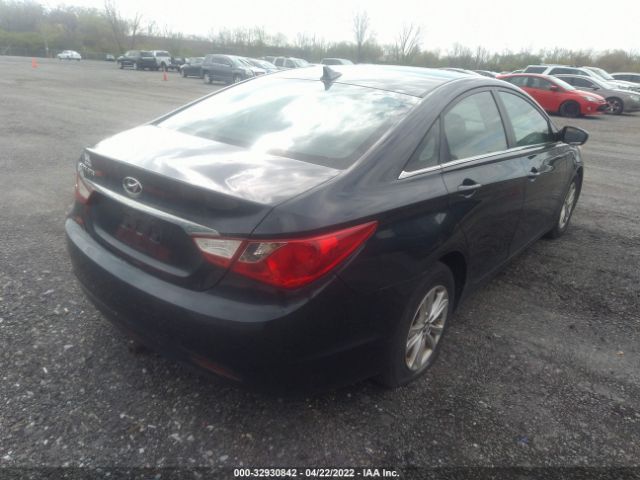 Photo 3 VIN: 5NPEB4AC6BH141175 - HYUNDAI SONATA 