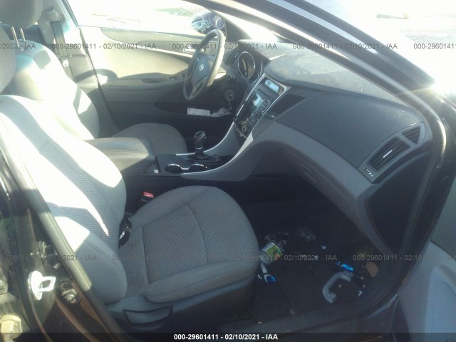 Photo 4 VIN: 5NPEB4AC6BH148241 - HYUNDAI SONATA 