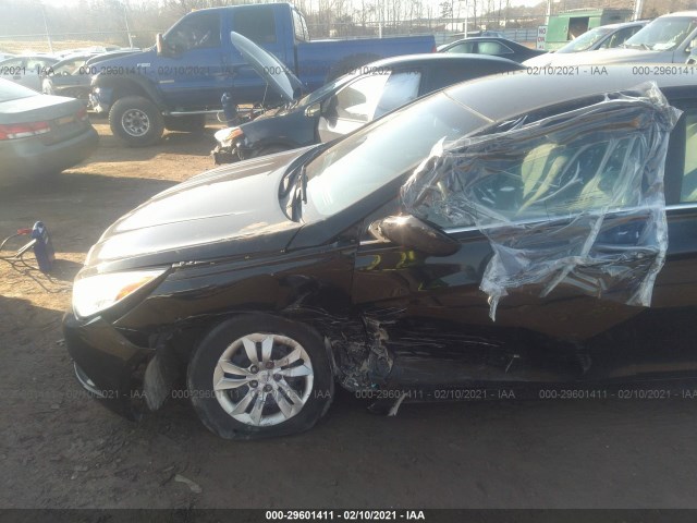 Photo 5 VIN: 5NPEB4AC6BH148241 - HYUNDAI SONATA 