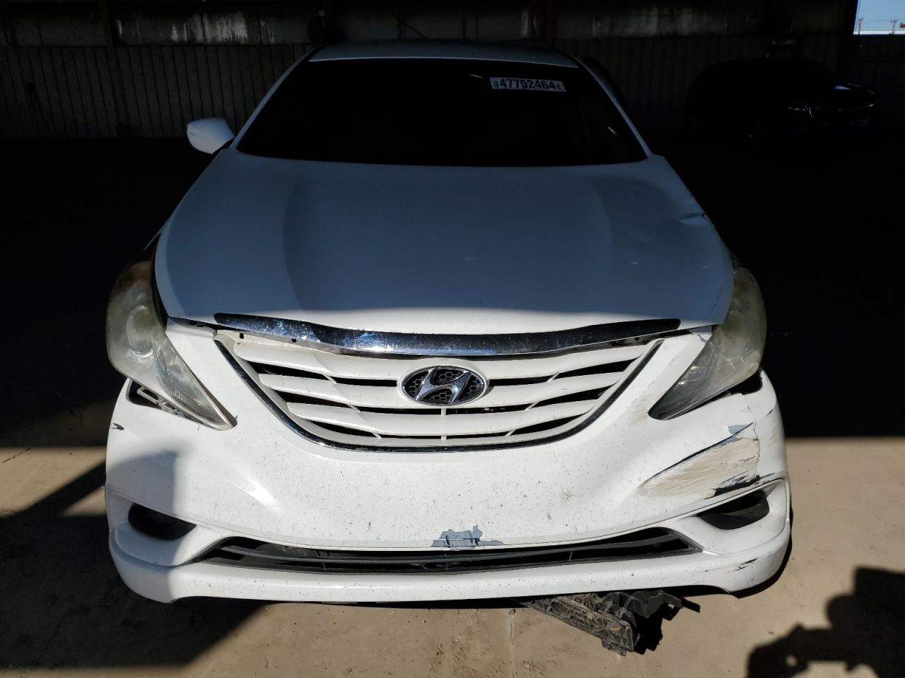 Photo 4 VIN: 5NPEB4AC6BH174029 - HYUNDAI SONATA 