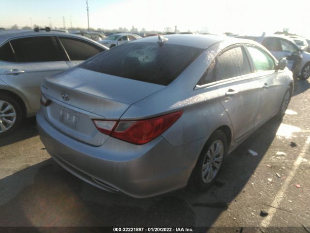 Photo 3 VIN: 5NPEB4AC6BH193910 - HYUNDAI SONATA 