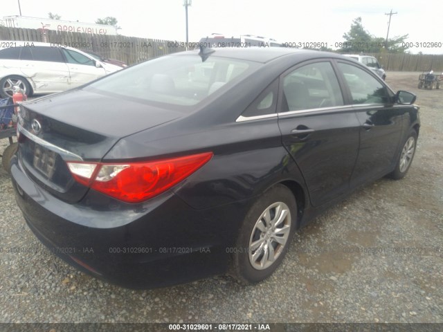 Photo 3 VIN: 5NPEB4AC6BH212830 - HYUNDAI SONATA 