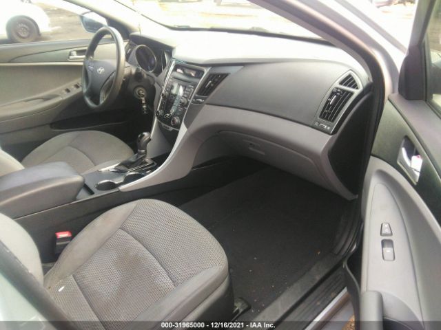 Photo 4 VIN: 5NPEB4AC6BH253569 - HYUNDAI SONATA 