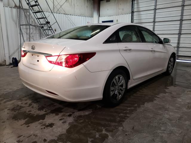 Photo 3 VIN: 5NPEB4AC6BH261266 - HYUNDAI SONATA GLS 