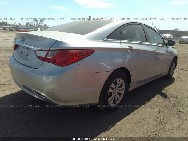 Photo 3 VIN: 5NPEB4AC6BH276592 - HYUNDAI SONATA 