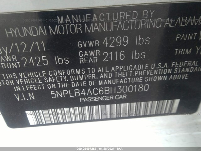 Photo 8 VIN: 5NPEB4AC6BH300180 - HYUNDAI SONATA 