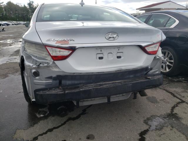 Photo 8 VIN: 5NPEB4AC6CH332032 - HYUNDAI SONATA GLS 