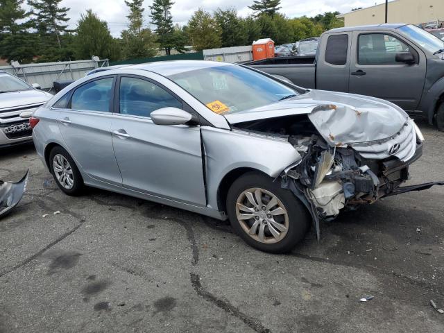 Photo 3 VIN: 5NPEB4AC6CH332032 - HYUNDAI SONATA GLS 