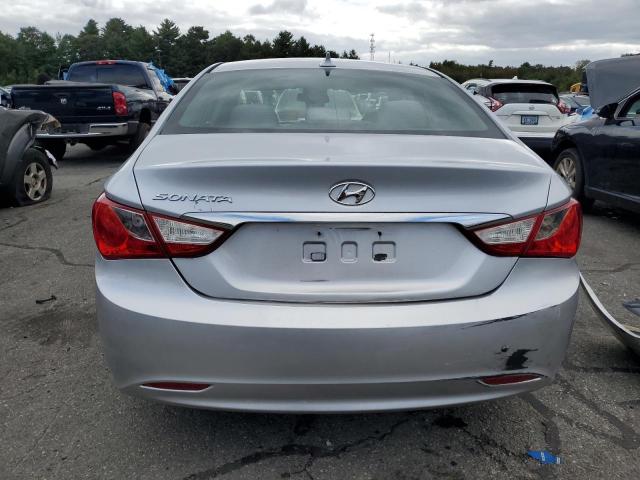 Photo 5 VIN: 5NPEB4AC6CH332032 - HYUNDAI SONATA GLS 