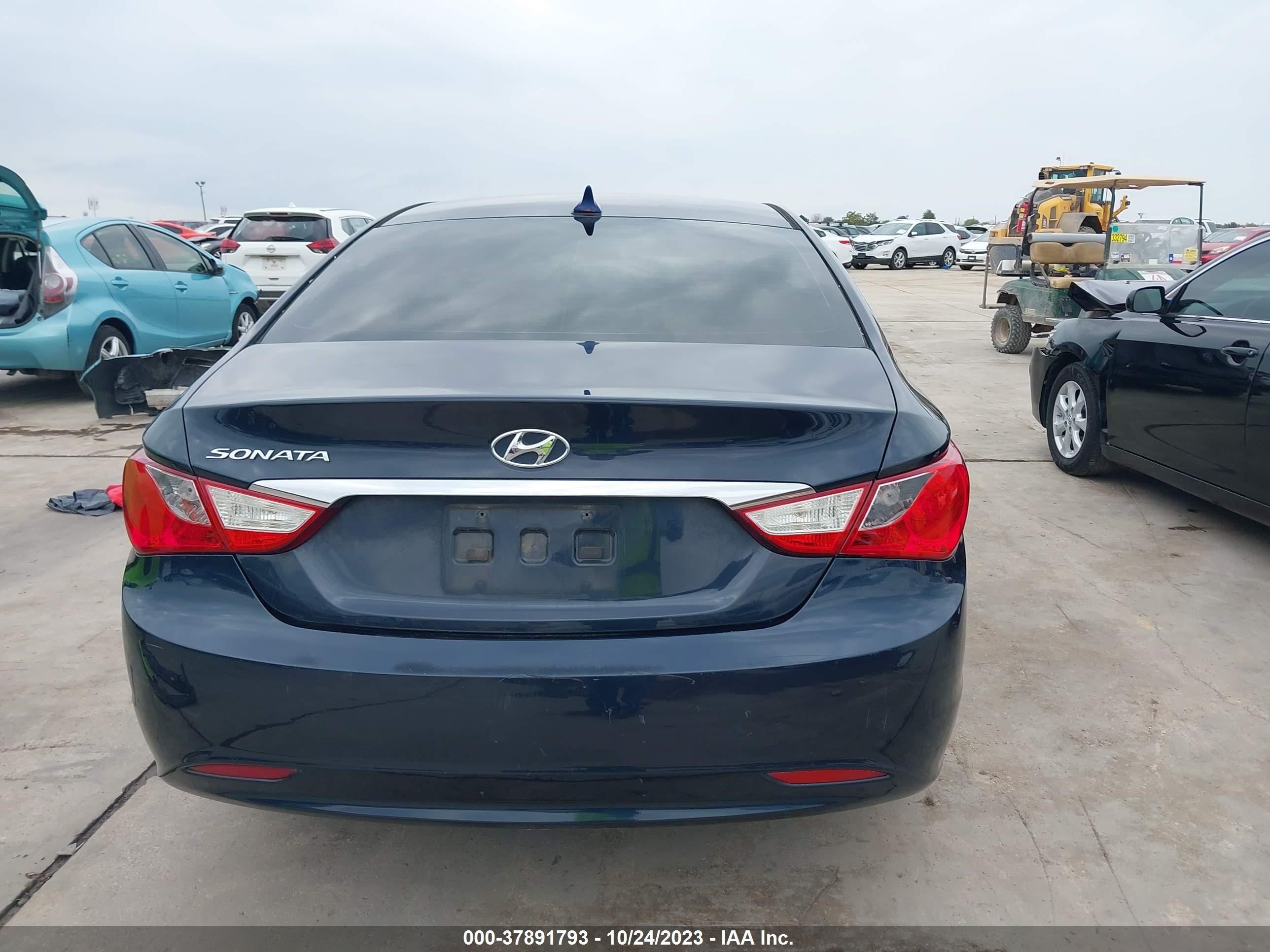 Photo 15 VIN: 5NPEB4AC6CH345573 - HYUNDAI SONATA 