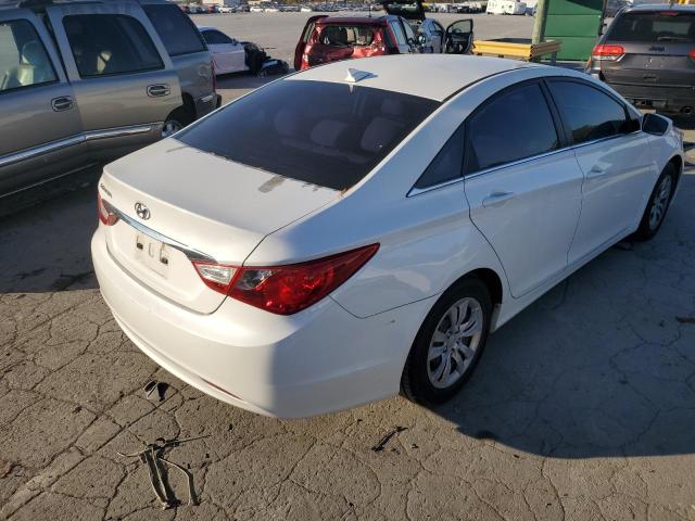 Photo 3 VIN: 5NPEB4AC6CH352426 - HYUNDAI SONATA GLS 