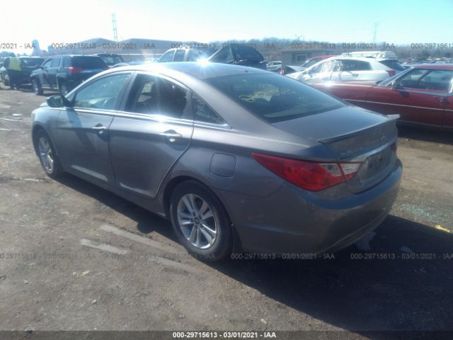 Photo 2 VIN: 5NPEB4AC6CH355133 - HYUNDAI SONATA 