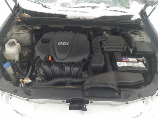 Photo 6 VIN: 5NPEB4AC6CH361482 - HYUNDAI SONATA GLS 