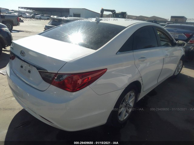 Photo 3 VIN: 5NPEB4AC6CH361787 - HYUNDAI SONATA 