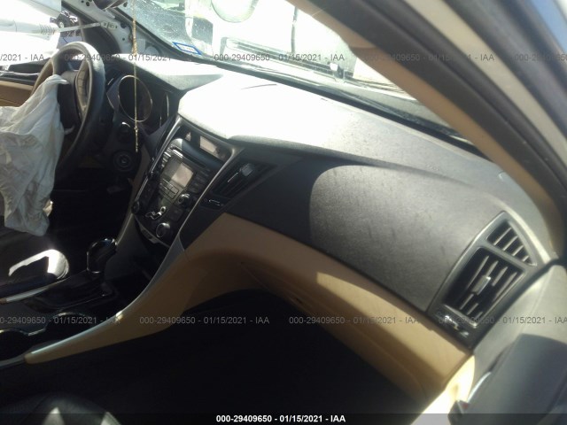 Photo 4 VIN: 5NPEB4AC6CH361787 - HYUNDAI SONATA 