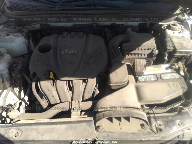 Photo 9 VIN: 5NPEB4AC6CH361787 - HYUNDAI SONATA 