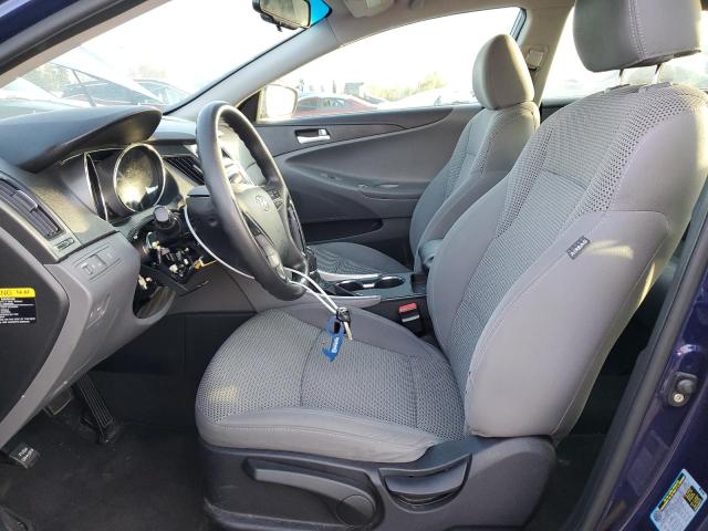 Photo 6 VIN: 5NPEB4AC6CH363104 - HYUNDAI SONATA GLS 