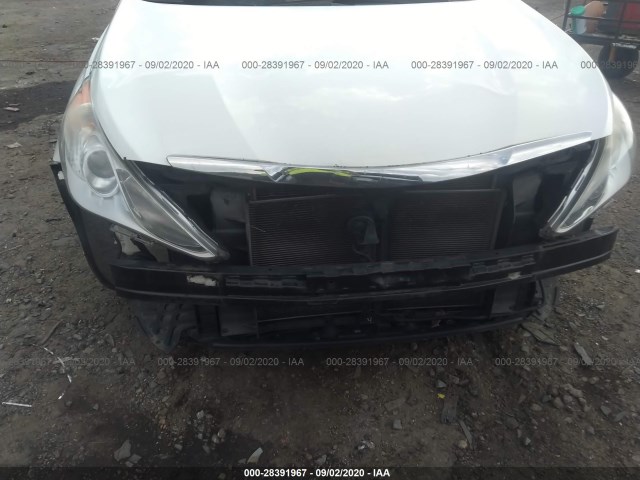 Photo 5 VIN: 5NPEB4AC6CH376256 - HYUNDAI SONATA 