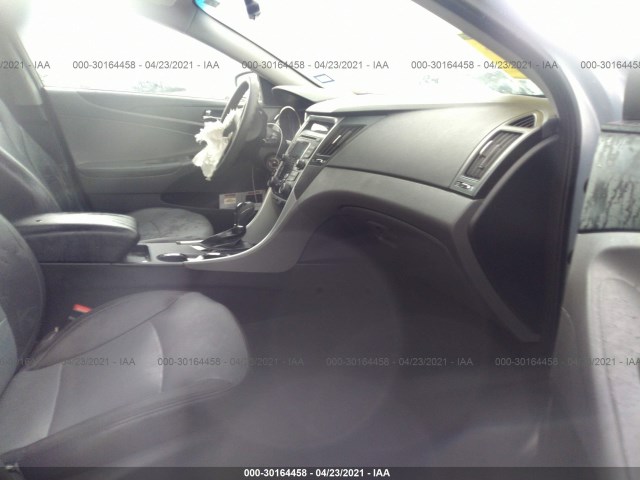 Photo 4 VIN: 5NPEB4AC6CH376872 - HYUNDAI SONATA 