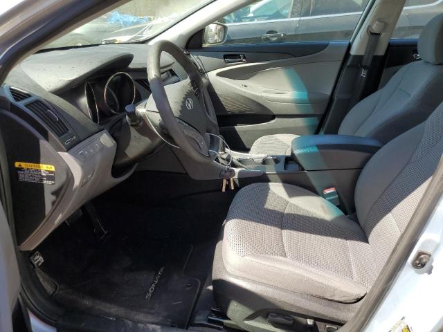 Photo 6 VIN: 5NPEB4AC6CH392201 - HYUNDAI SONATA GLS 