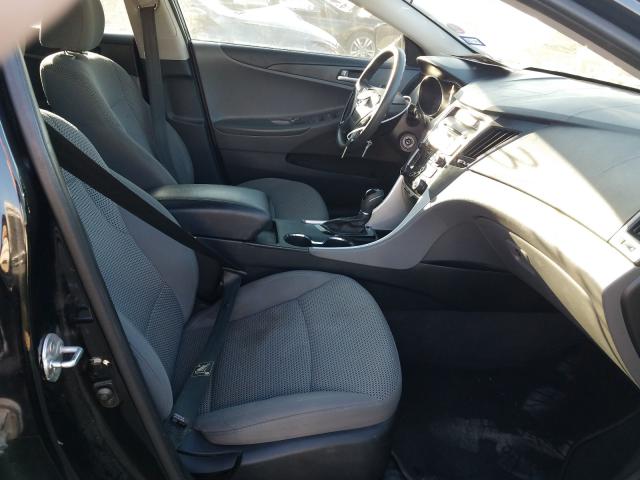 Photo 4 VIN: 5NPEB4AC6CH395003 - HYUNDAI SONATA GLS 