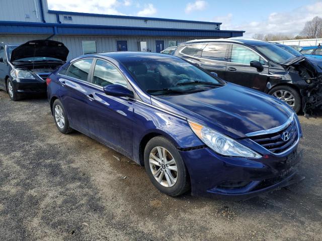 Photo 3 VIN: 5NPEB4AC6CH402595 - HYUNDAI SONATA 