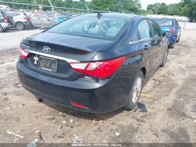 Photo 3 VIN: 5NPEB4AC6CH412012 - HYUNDAI SONATA 