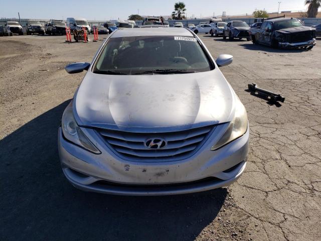 Photo 4 VIN: 5NPEB4AC6CH418084 - HYUNDAI SONATA GLS 