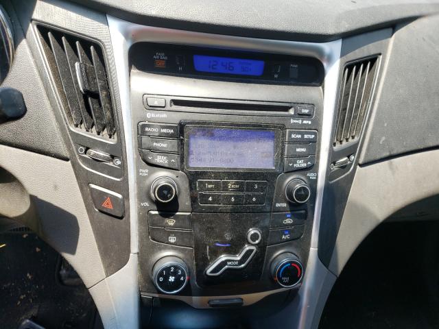 Photo 8 VIN: 5NPEB4AC6CH419428 - HYUNDAI SONATA GLS 