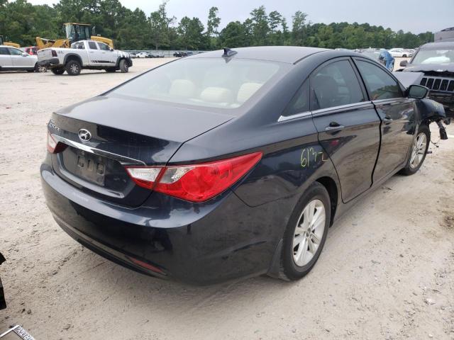 Photo 3 VIN: 5NPEB4AC6CH439470 - HYUNDAI SONATA GLS 