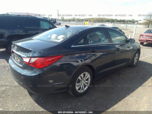 Photo 3 VIN: 5NPEB4AC6CH440537 - HYUNDAI SONATA 