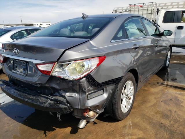 Photo 3 VIN: 5NPEB4AC6CH443843 - HYUNDAI SONATA GLS 