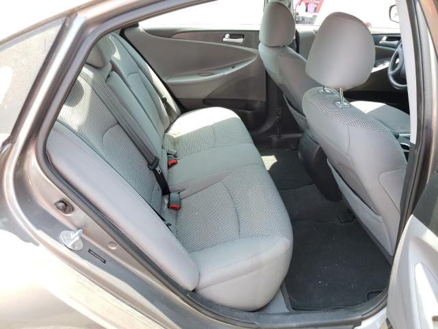 Photo 5 VIN: 5NPEB4AC6CH447004 - HYUNDAI SONATA GLS 