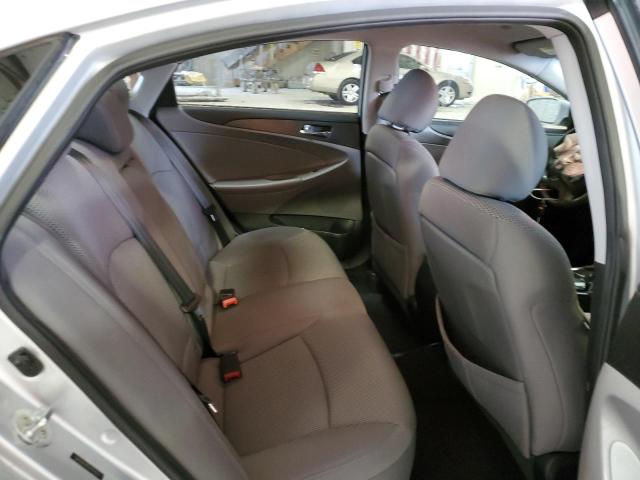 Photo 9 VIN: 5NPEB4AC6CH455524 - HYUNDAI SONATA GLS 