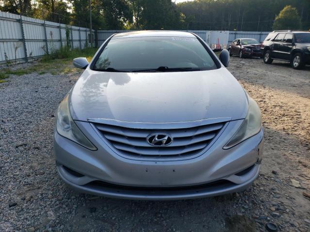 Photo 4 VIN: 5NPEB4AC6CH488748 - HYUNDAI SONATA GLS 