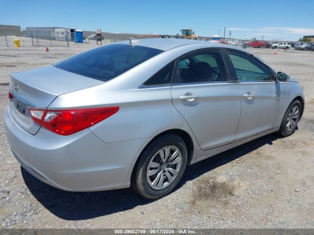 Photo 3 VIN: 5NPEB4AC6CH489219 - HYUNDAI SONATA 