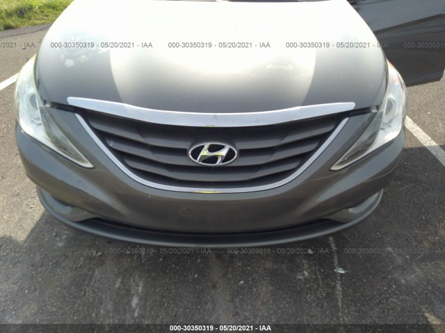 Photo 5 VIN: 5NPEB4AC6CH489981 - HYUNDAI SONATA 